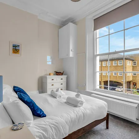 Sea View Flat In Herne Bay Kent Pass The Keys Exterior photo